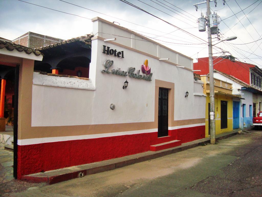 Hotel Lirice Colonial Comitan de Dominguez Exterior foto