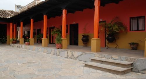 Hotel Lirice Colonial Comitan de Dominguez Exterior foto